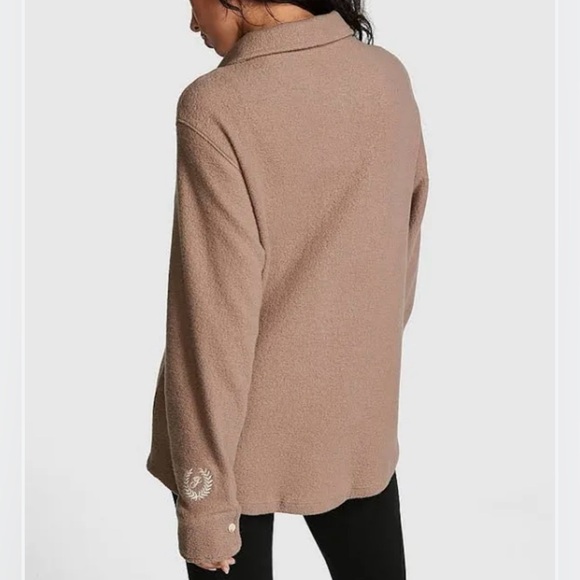 NWT PINK VS Reverse Fleece Shacket - Picture 2 of 9